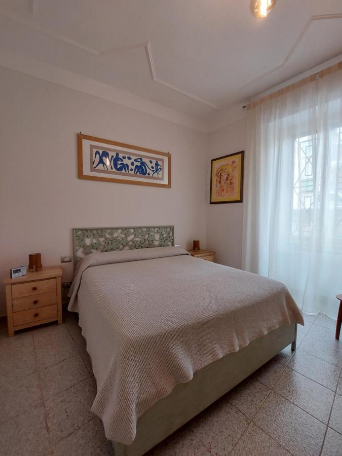 C R A Zy For Rhome Roma Ngoại thất bức ảnh